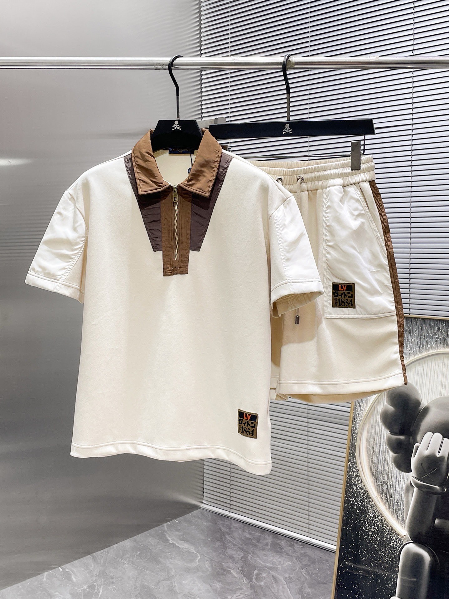 : LV 2026 T . M-3XL Novità Manica corta PantalonciniCompleto