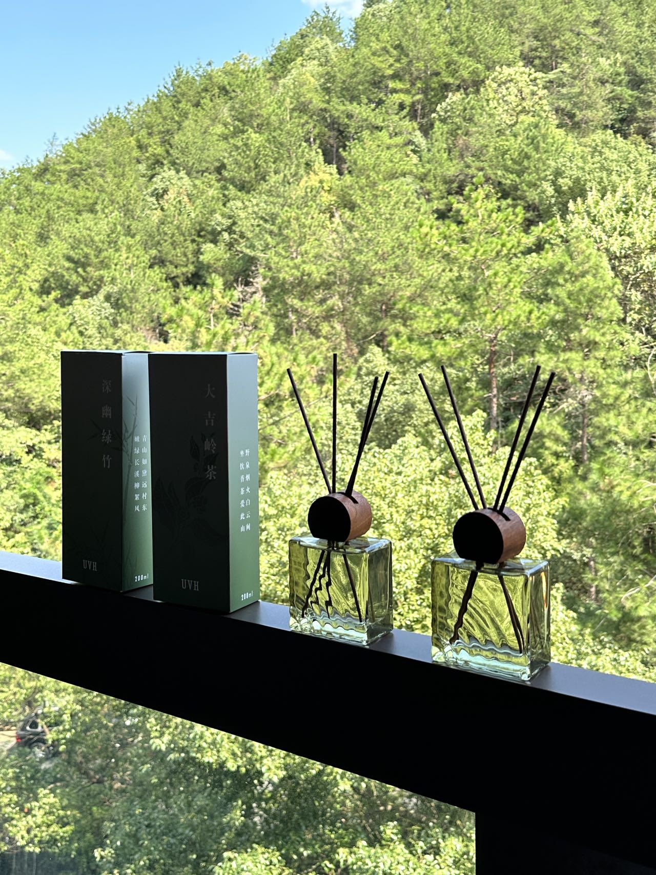 As the fragrance unfolds - Perfume
