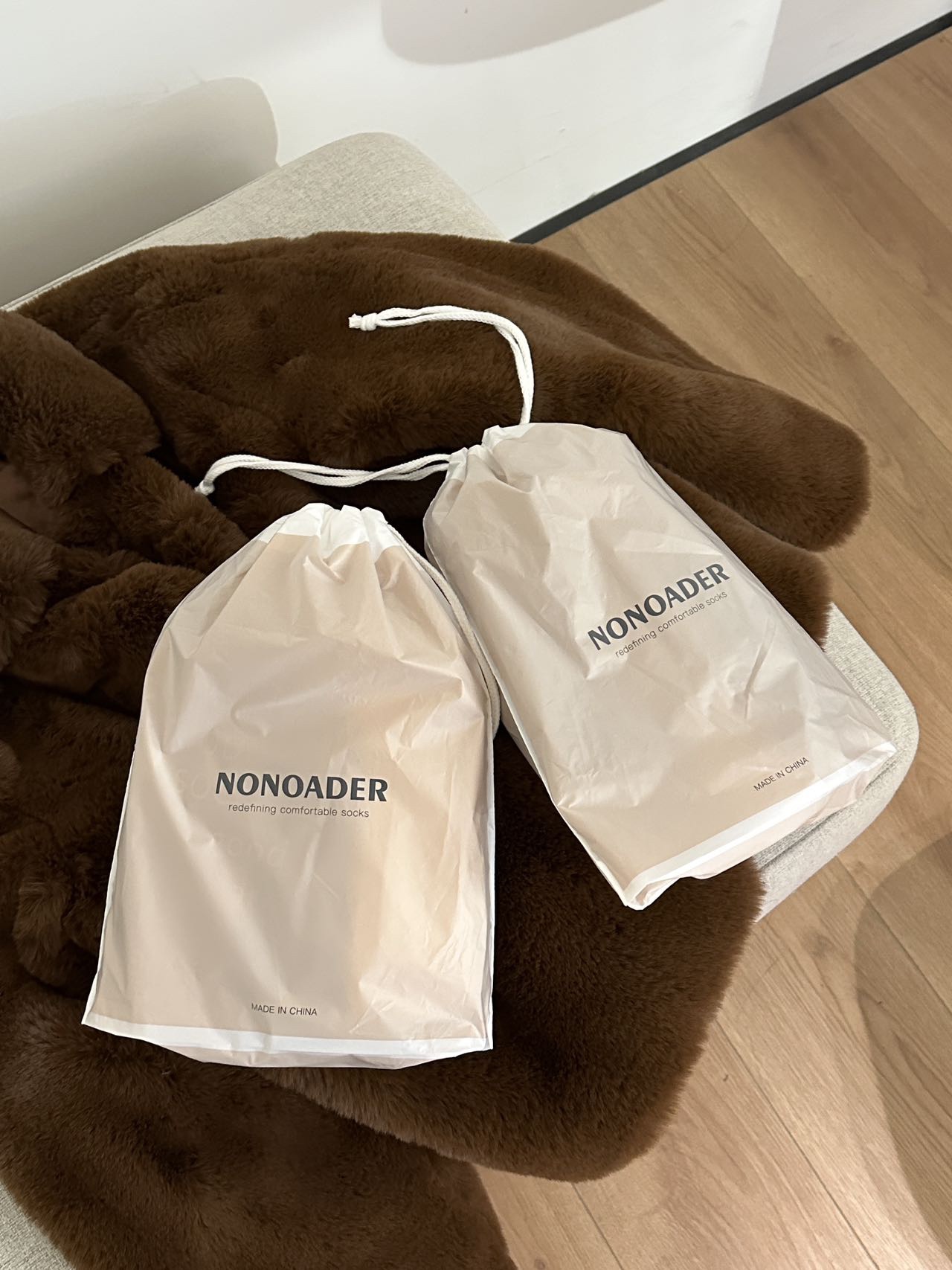 The packaging doubles as a reusable storage pouch - Comprehensive 3