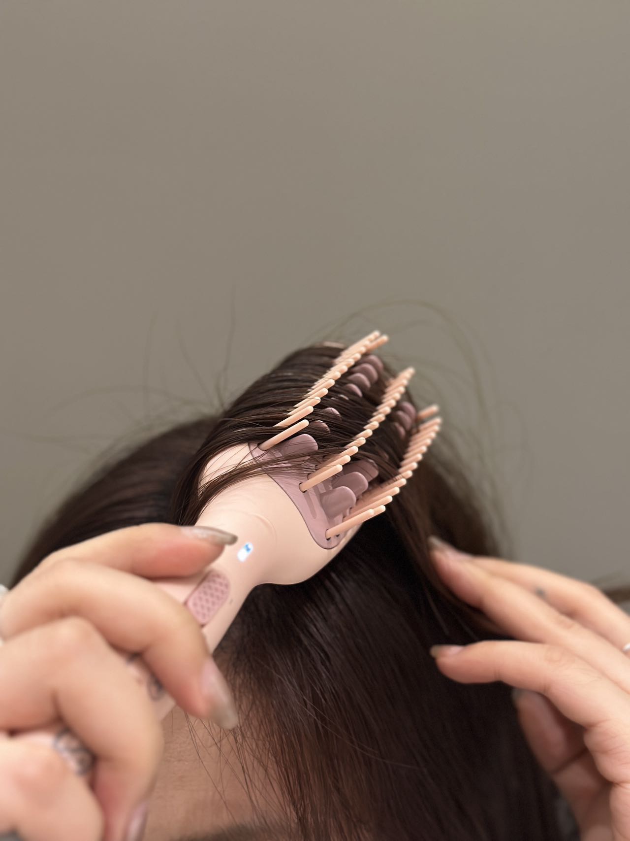 Premium Hair Straightening Brush - Comprehensive 4