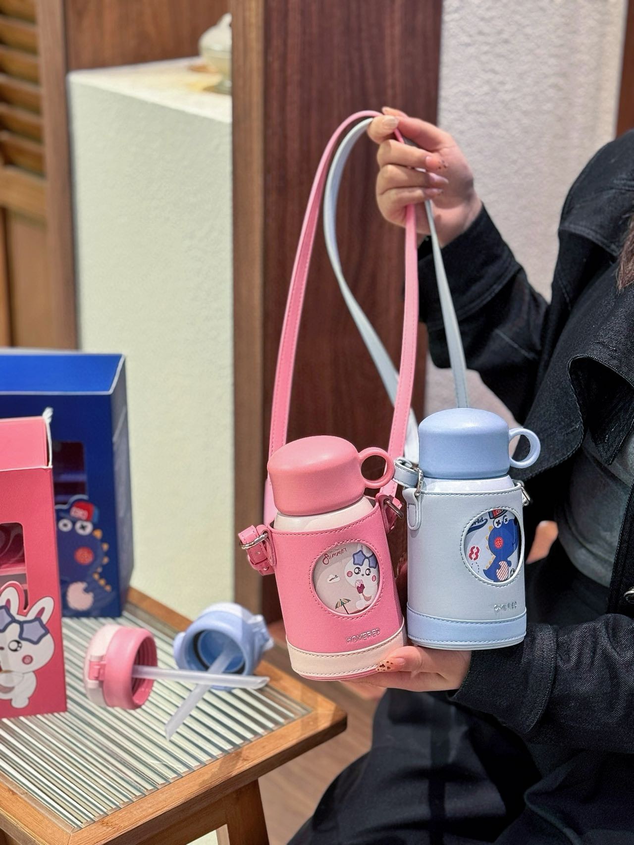 it stores securely in bags during daily commutes - Comprehensive 6