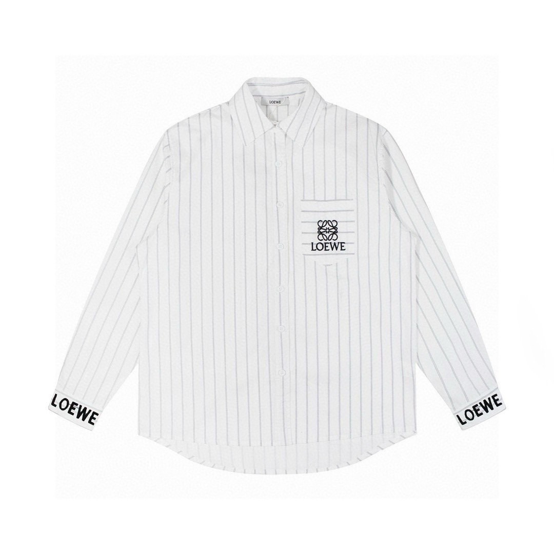 🅿️105 LOEWE 罗意威 新款 camisa de rayas grises con bordado de logo y efecto degradado. 1️⃣ Tela personalizada de rayas gris…