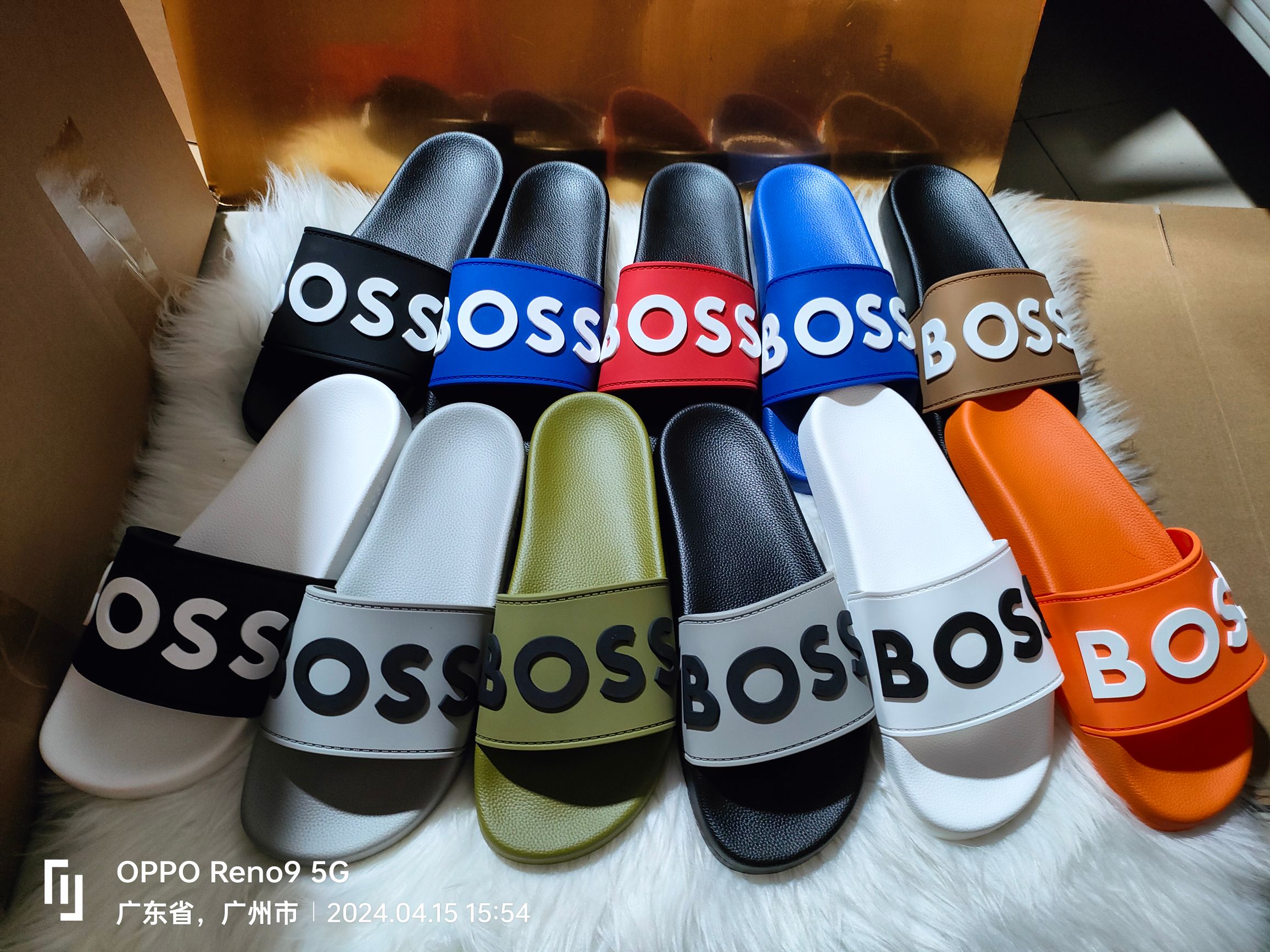 NO:129726,New ~~BOSS new styles for men and women 35-46, slippers, slippers19860909上新啦～～BOSS新款男女同款35-46,拖鞋,slippers,Women's Shoes
