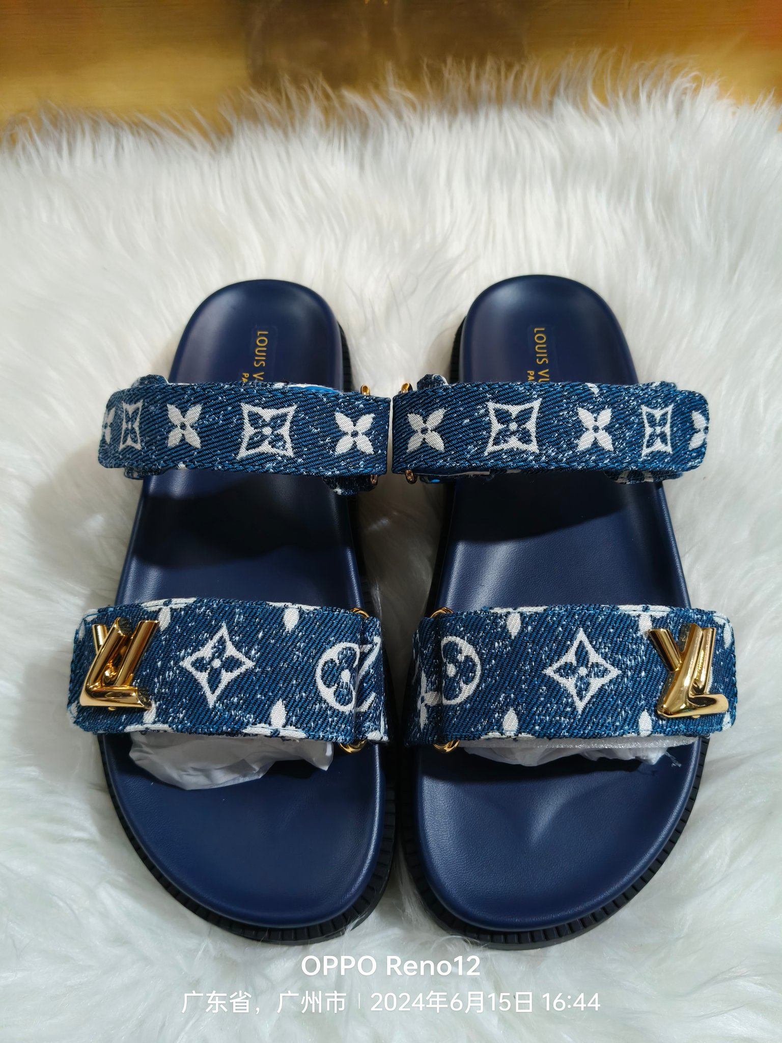 NO:233186,New ~ LV Louis Vuitton Early Spring New Slippers Original Open-Model Outsole Size 35-45, Slippers, louis vuitton, louis vuitton, slippers19860909上新啦～LV路易威登 早春新款拖鞋原版开模大底35-45码,,拖鞋,louis vuitton,louis vuitton,slippers,Women's Shoes