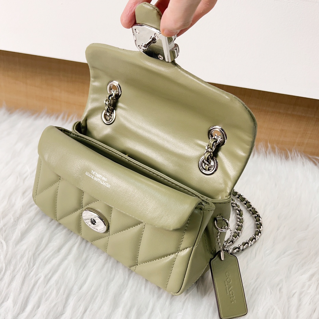 Coach coach 2月新品 cp145 quilting tabby珩缝工艺的链条tabby 酷酷的暗黑扣