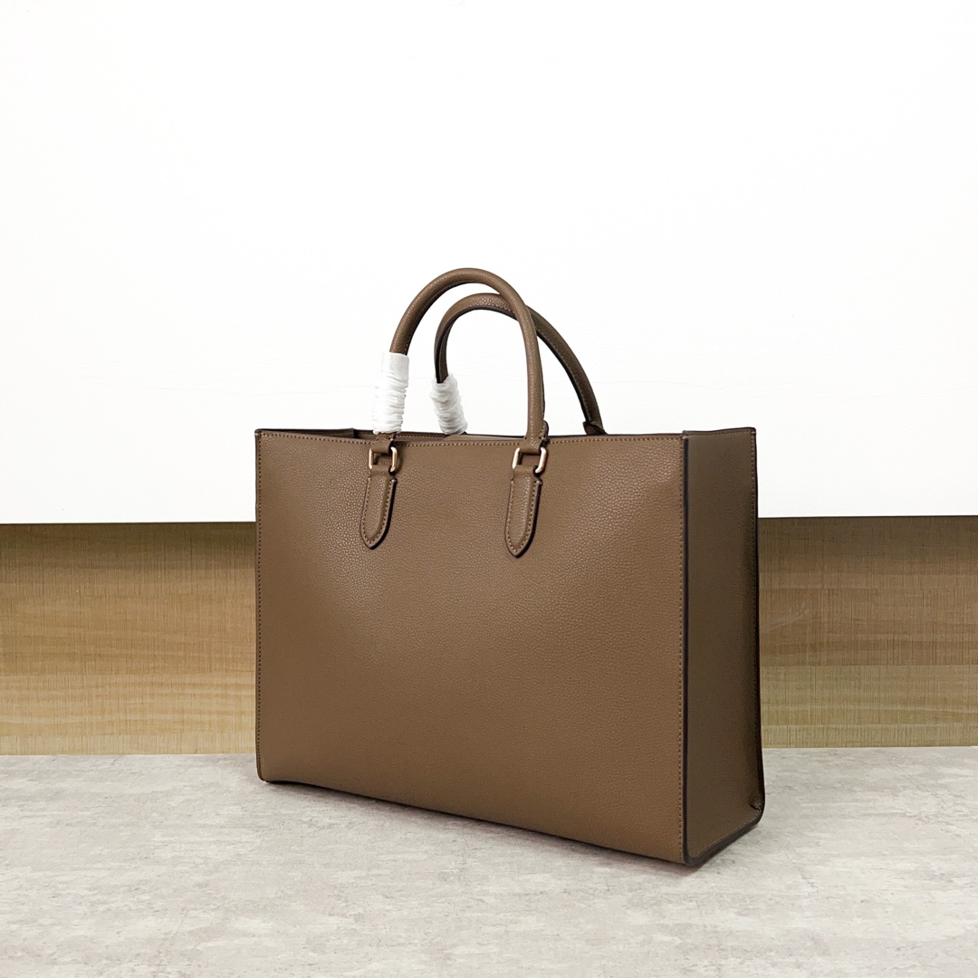 コーチ マギートートバッグ 大小サイズ ロゴ入り・純色選択可