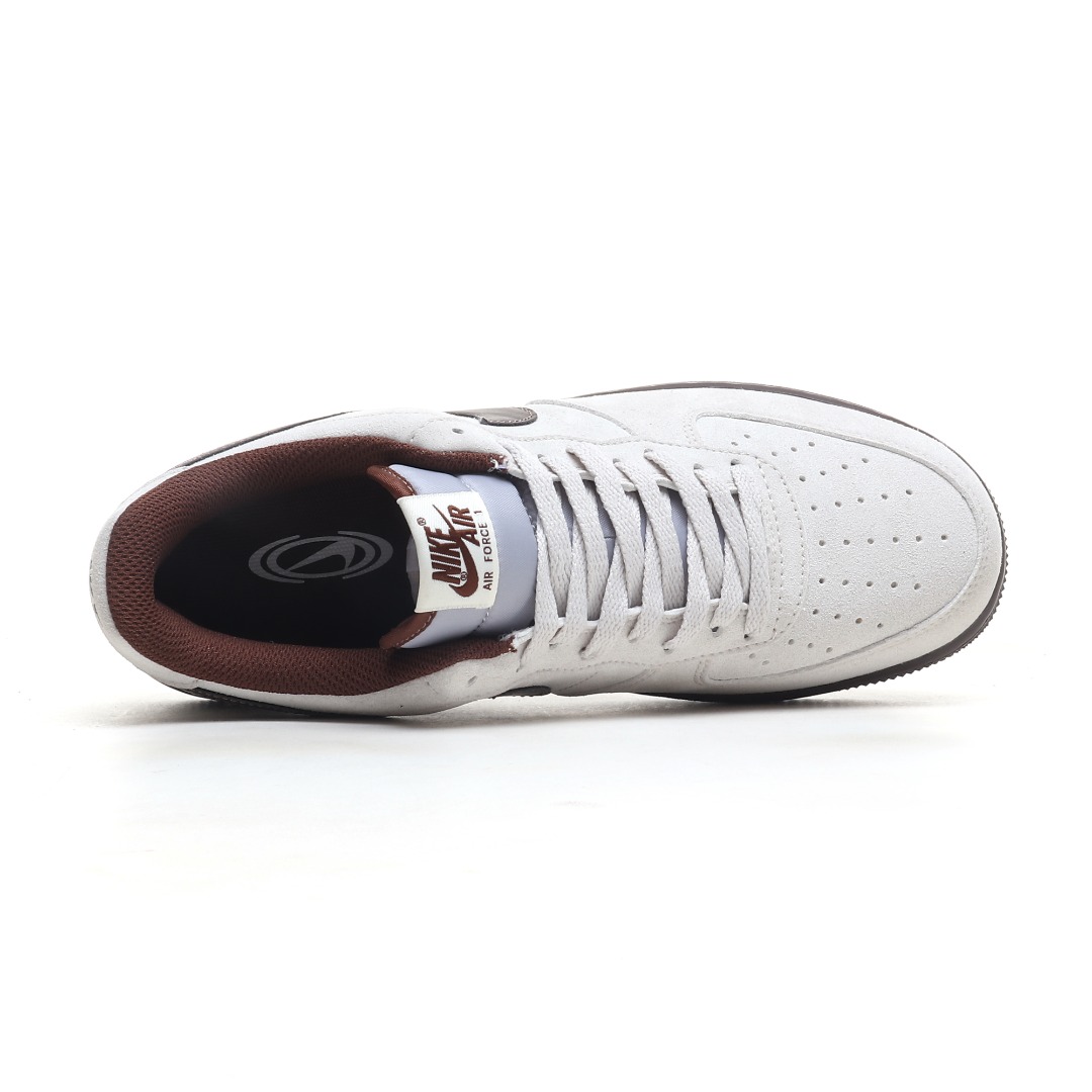 灰色摩卡 Nike Air Force 1 ’07 Low 空军一号低帮百搭休闲运动板鞋 HQ3485-104