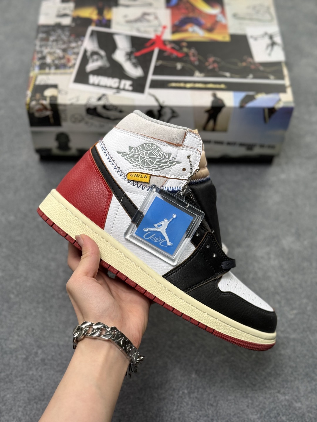 _dRN9sc-yTfesx90jZ_39jBmNCvMVg6rET5iqy_A