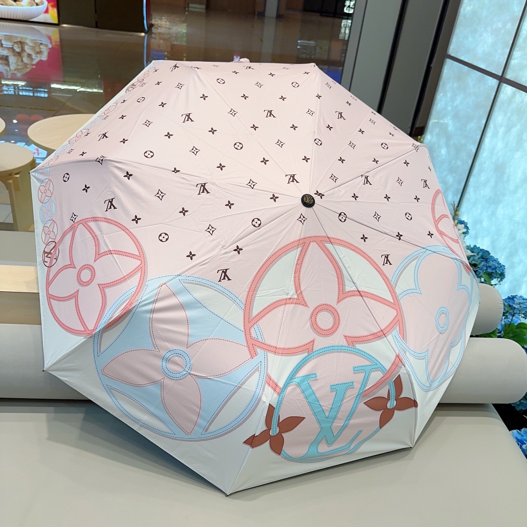 LOUISVUITTON路易威登2024新款三折自动折叠晴雨伞新涂层技术深色伞面拥有令人惊喜的遮光效果！