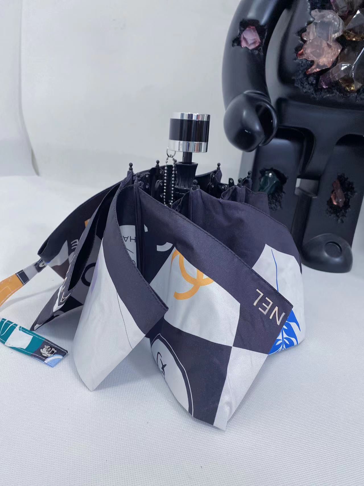 CHANEL香奈儿五折手动折叠晴雨伞选用台湾进口UV防紫外线伞布原单代工级品质2色