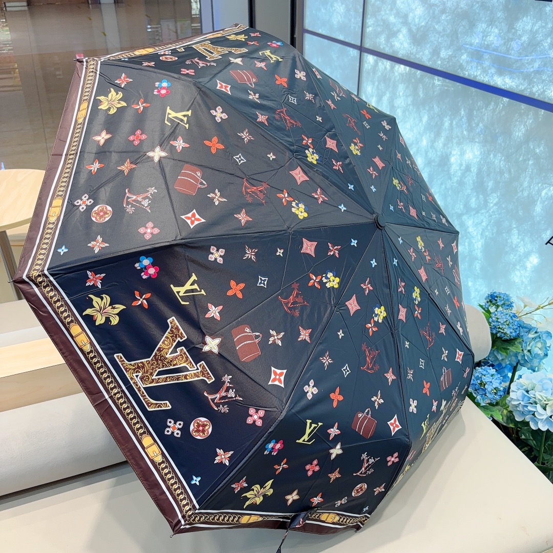 LOUISVUITTON路易威登三折自动折叠晴雨伞新涂层技术深色伞面拥有令人惊喜的遮光效果！3色