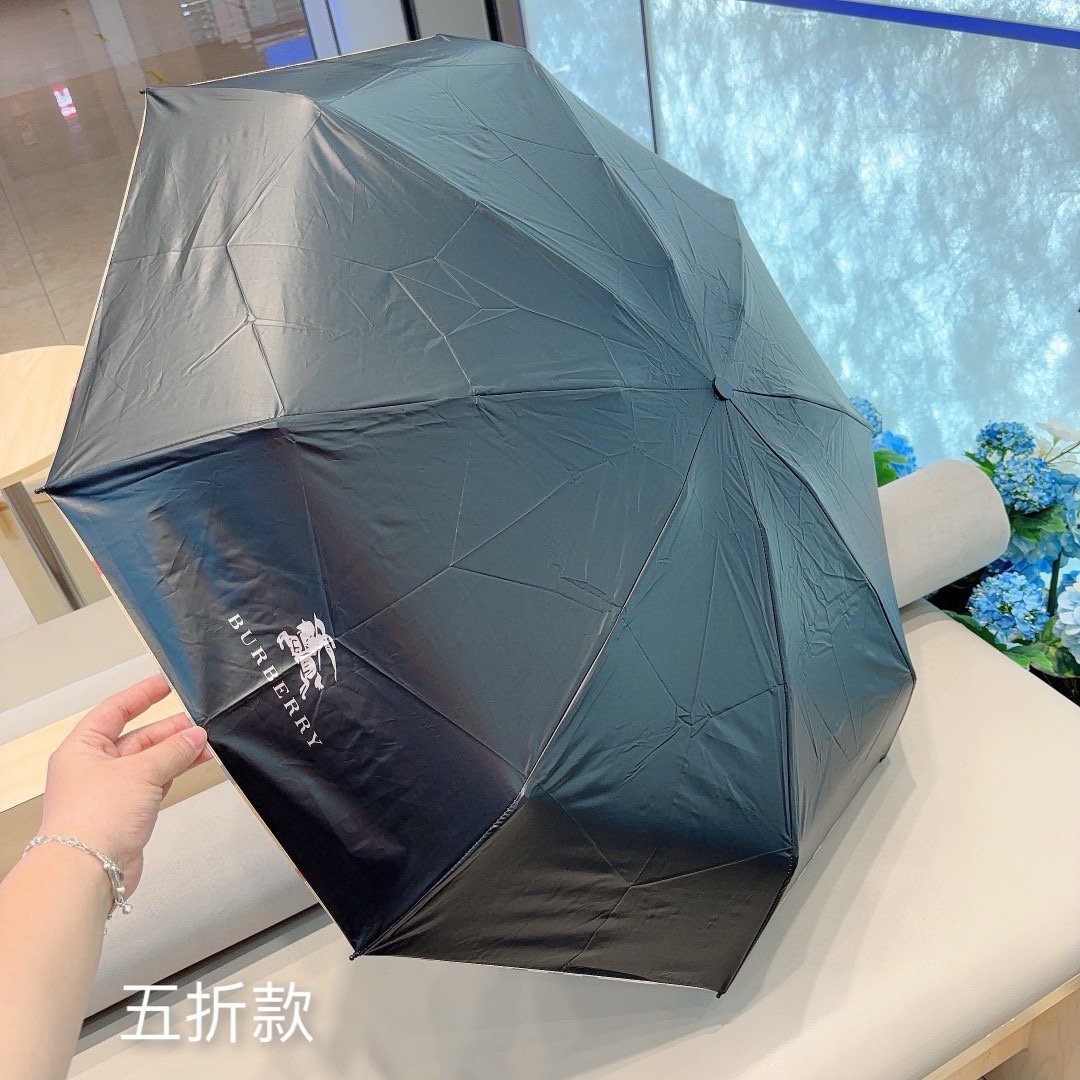 BURBERRY巴宝莉经典格纹五折手动折叠晴雨伞选用台湾进口UV防紫外线伞布原单代工级品质2色