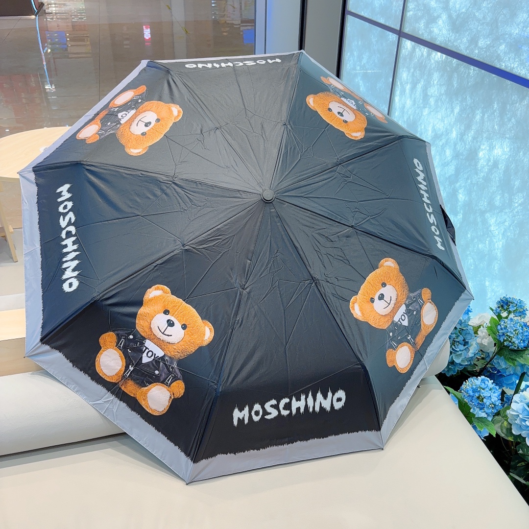 Moschino莫斯奇诺熊头三折自动伞设计师FrancoMoschino以自己的名字命名的一个意大利品牌