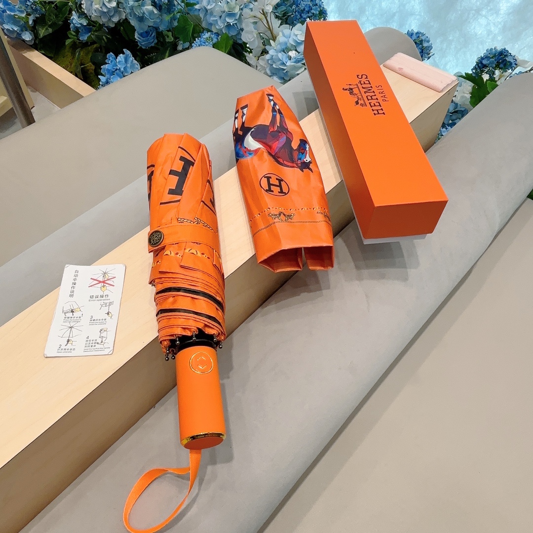 爱马仕Hermès2024新款骏马极品H家三折自动伞重磅呈现以其精湛的工艺技术和源源不断的想像力新涂层技