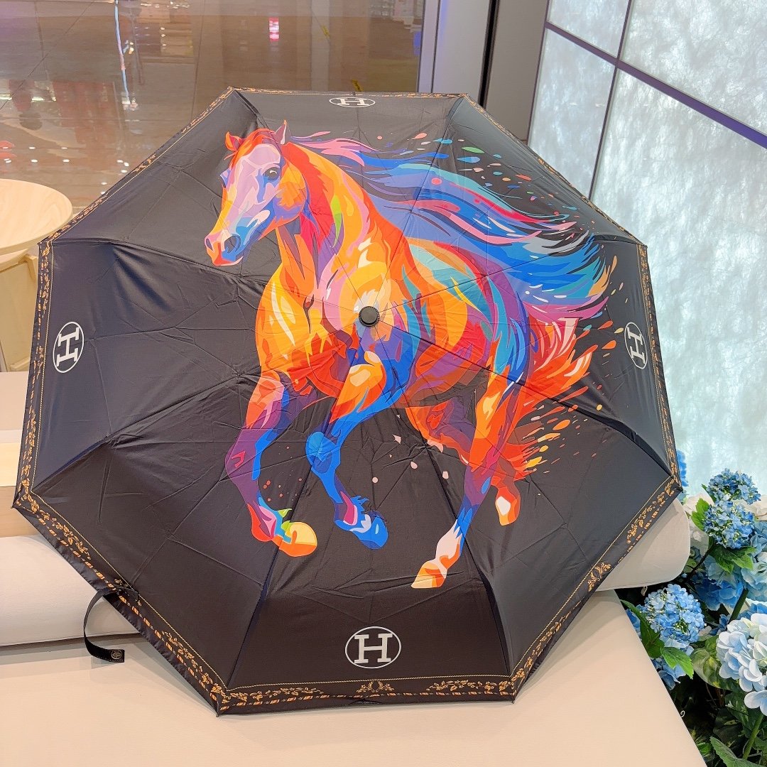 爱马仕Hermès2024新款奔马极品H家三折自动伞重磅呈现以其精湛的工艺技术和源源不断的想像力新涂层技