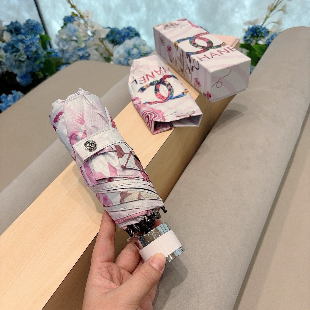 CHANEL香奈儿棒棒糖五折手动折叠晴雨伞选用台湾进口UV防紫外线伞布原单代工级品质2色