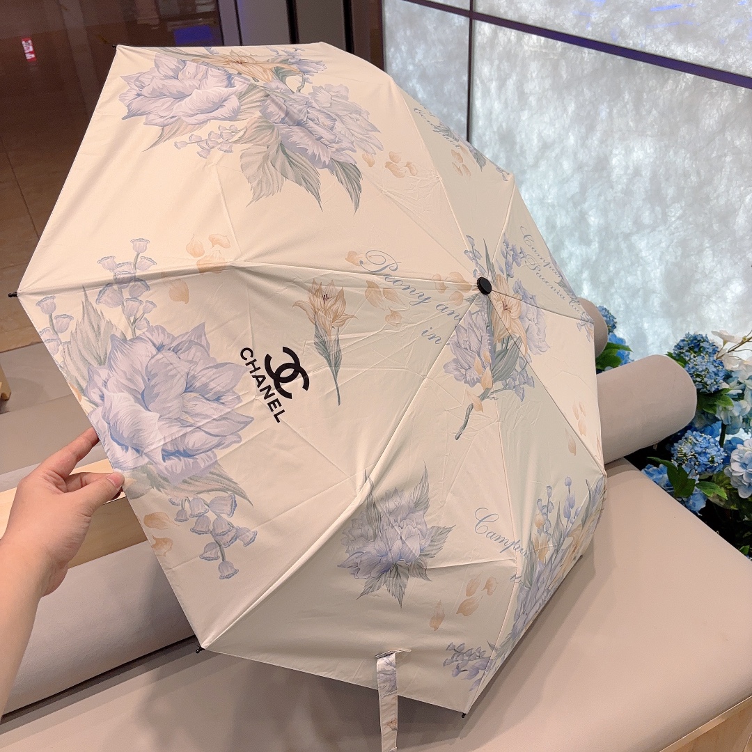 CHANEL香奈儿三折自动折叠晴雨伞做工精细气质时尚炒鸡好看！防紫外线人手必备！