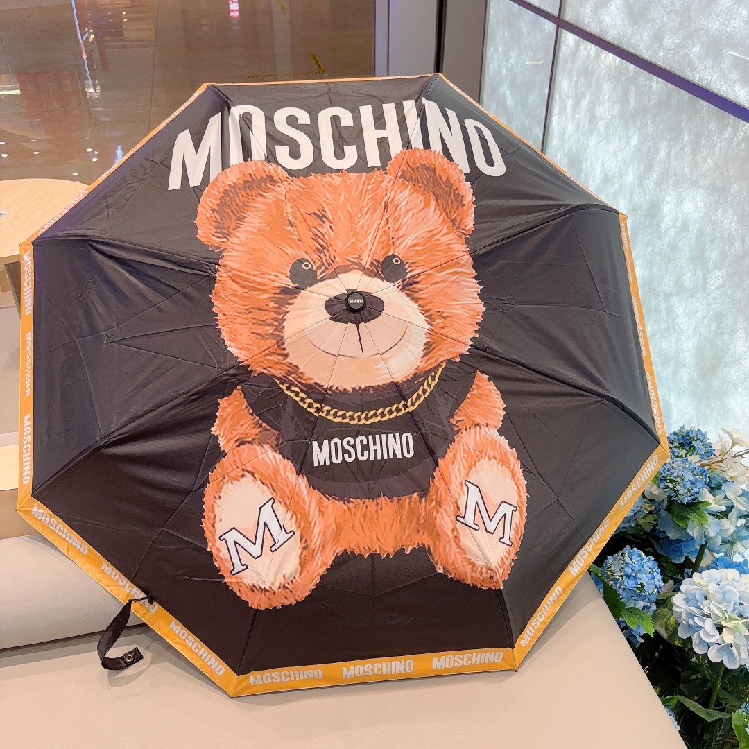Moschino莫斯奇诺熊头手柄三折自动伞设计师FrancoMoschino以自己的名字命名的一个意大利