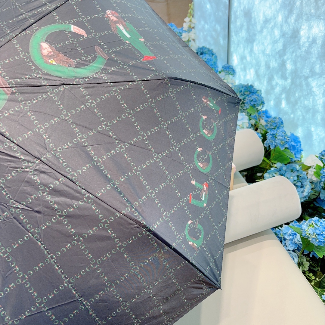 GUCCI古奇小绿人三折自动折叠晴雨伞晴天遮阳雨天遮雨原单代工品质带防紫外线涂层长度30cm方便外出携带