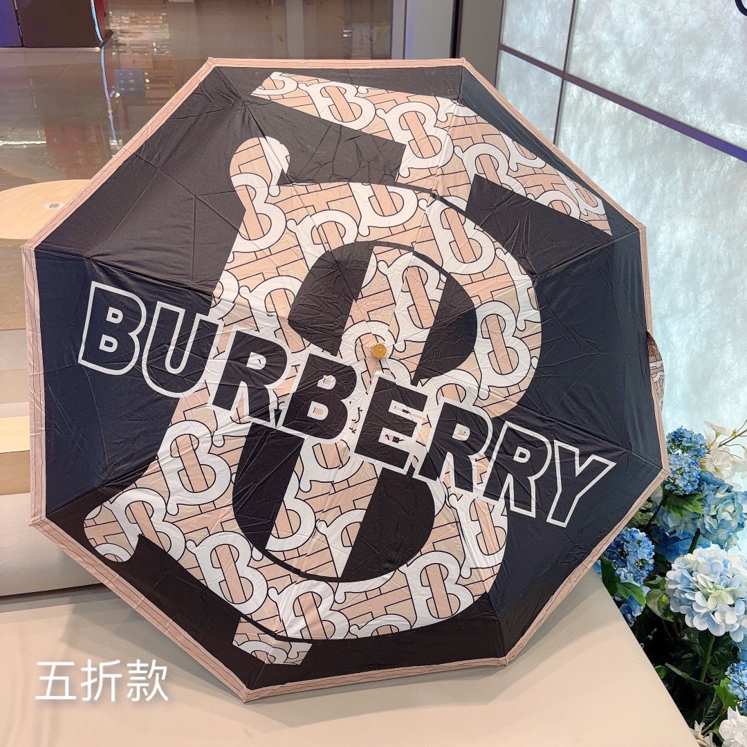 BURBERRY巴宝莉水晶柄五折手动折叠晴雨伞选用台湾进口UV防紫外线伞布原单代工级品质2色