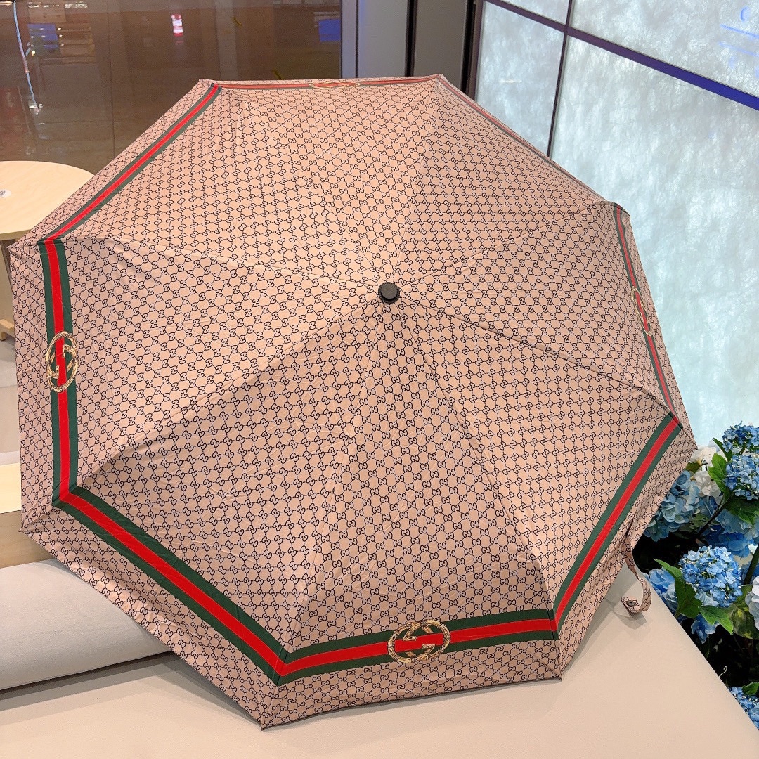 GUCCI古奇经典gg提花三折自动折叠晴雨伞晴天遮阳雨天遮雨原单代工品质带防紫外线涂层长度30cm方便外