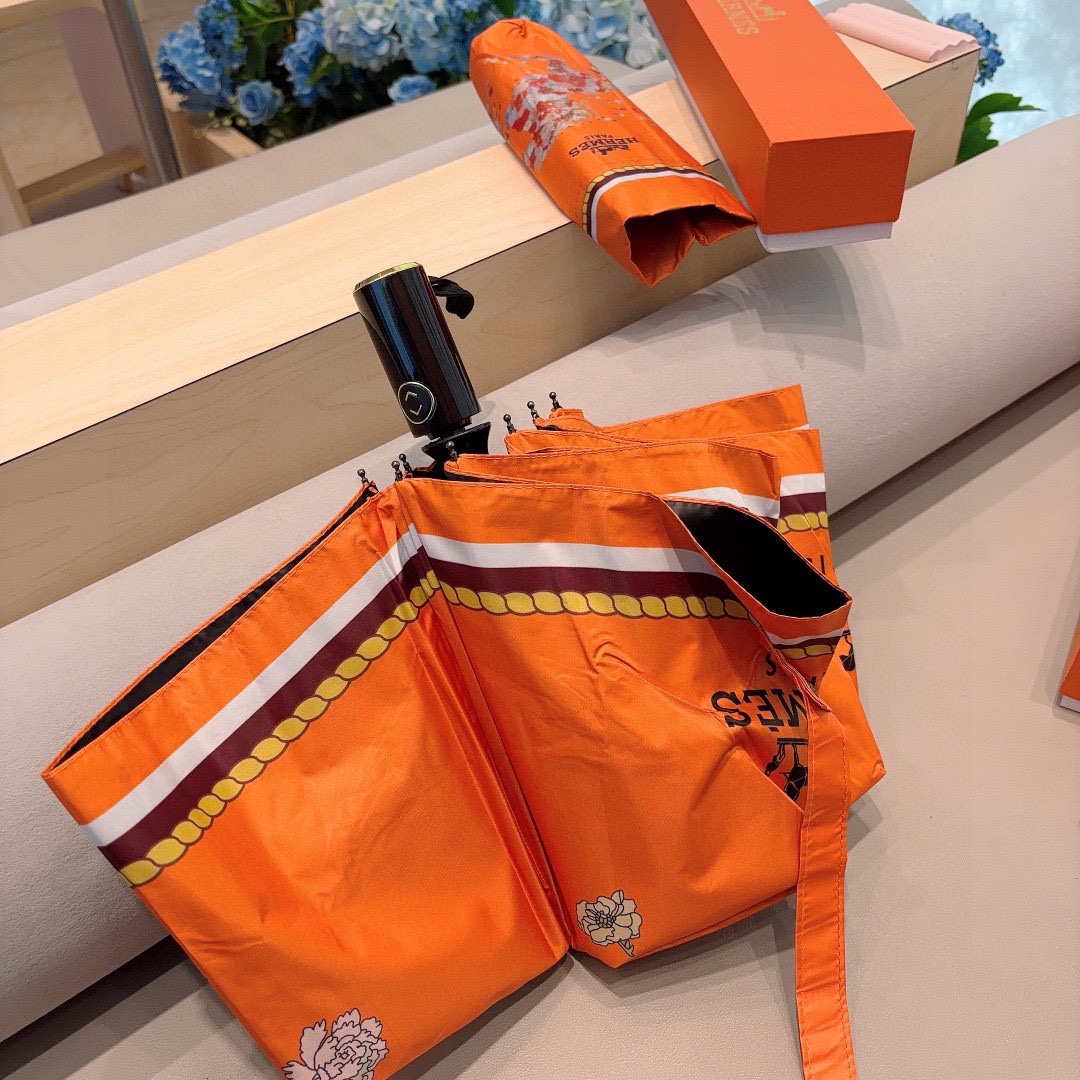 爱马仕Hermès2024新款极品H家三折自动伞重磅呈现以其精湛的工艺技术和源源不断的想像力新涂层技术伞