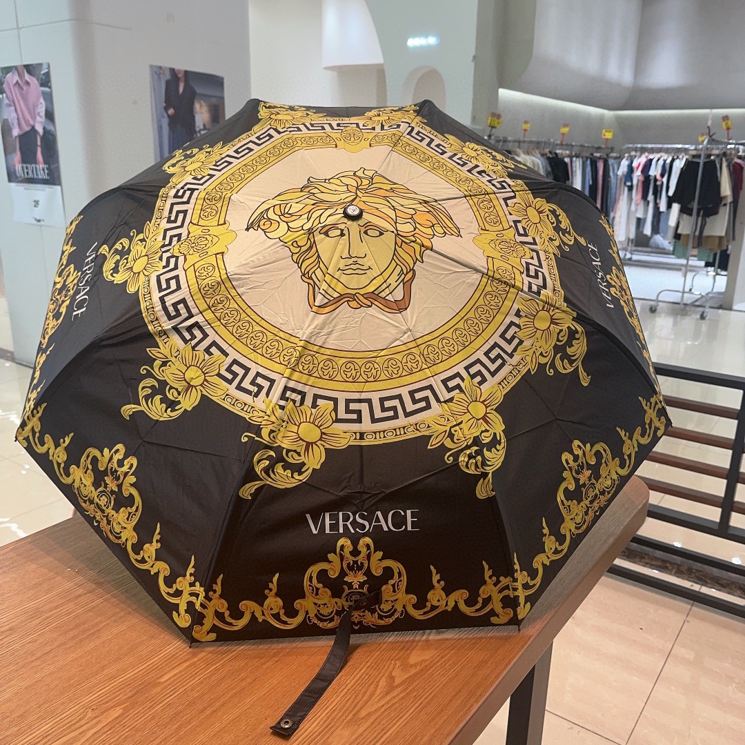 范思哲VERSACE24年新款三折自动折叠晴雨伞年度最新火爆单品原单代工级品质第一代210T碰击布防嗮拒