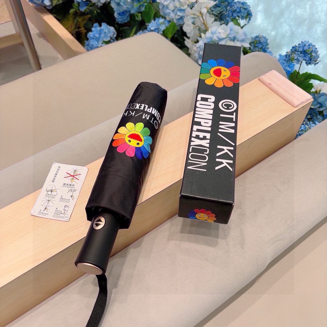 NO:293358,Trendy brand Murakami Takashi three-fold folding automatic sunny umbrellas with elegant design, noble and charming style, fashionable, cute and elegant umbrellas, umbrellas, umbrellas19860909潮牌村上隆 三折折叠自动晴雨伞 设计大方,风格高贵迷人、时尚 可爱又不失优雅雨伞遮阳伞太阳伞,雨伞,umbrellas,accessory