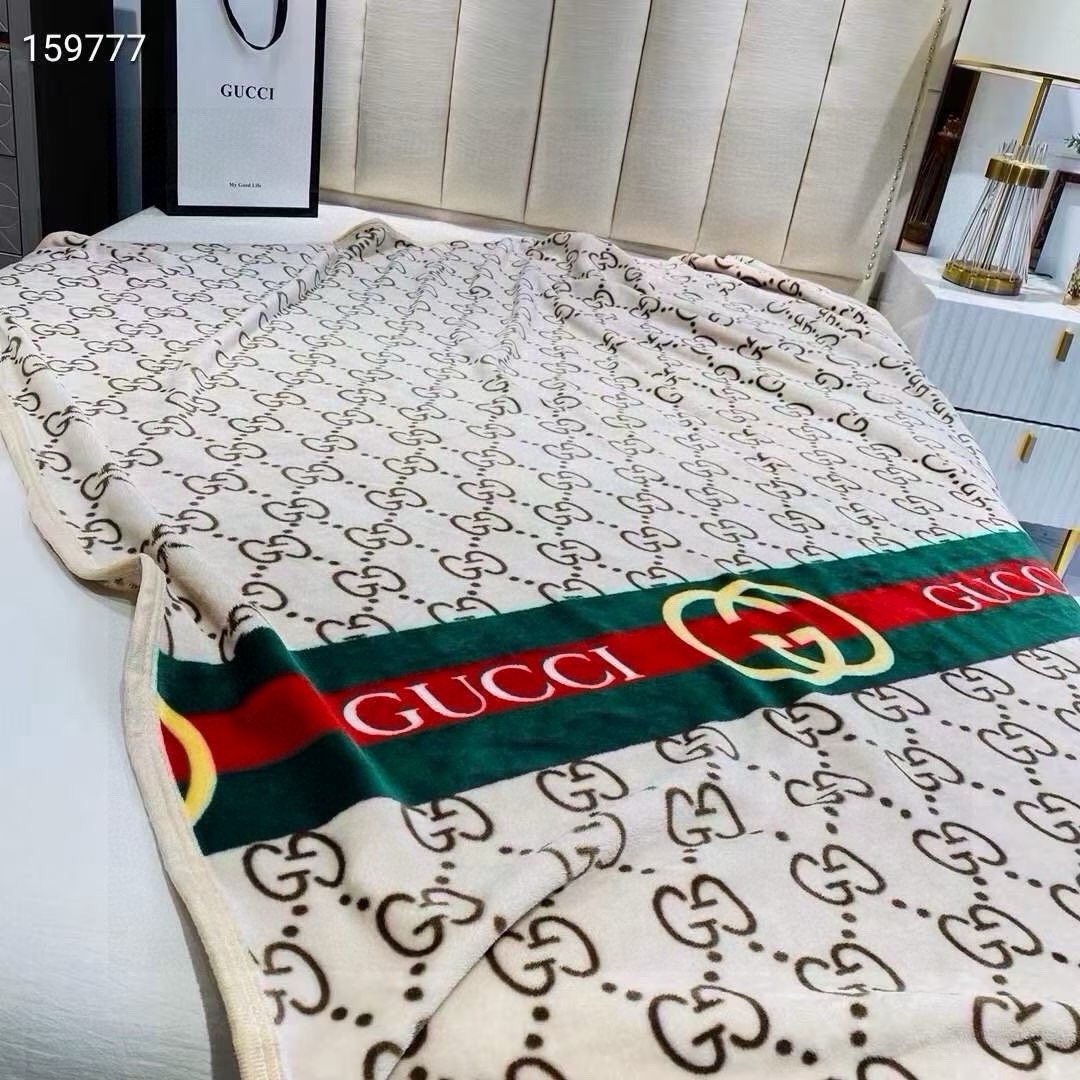 Gucci Luxe
 Dekens