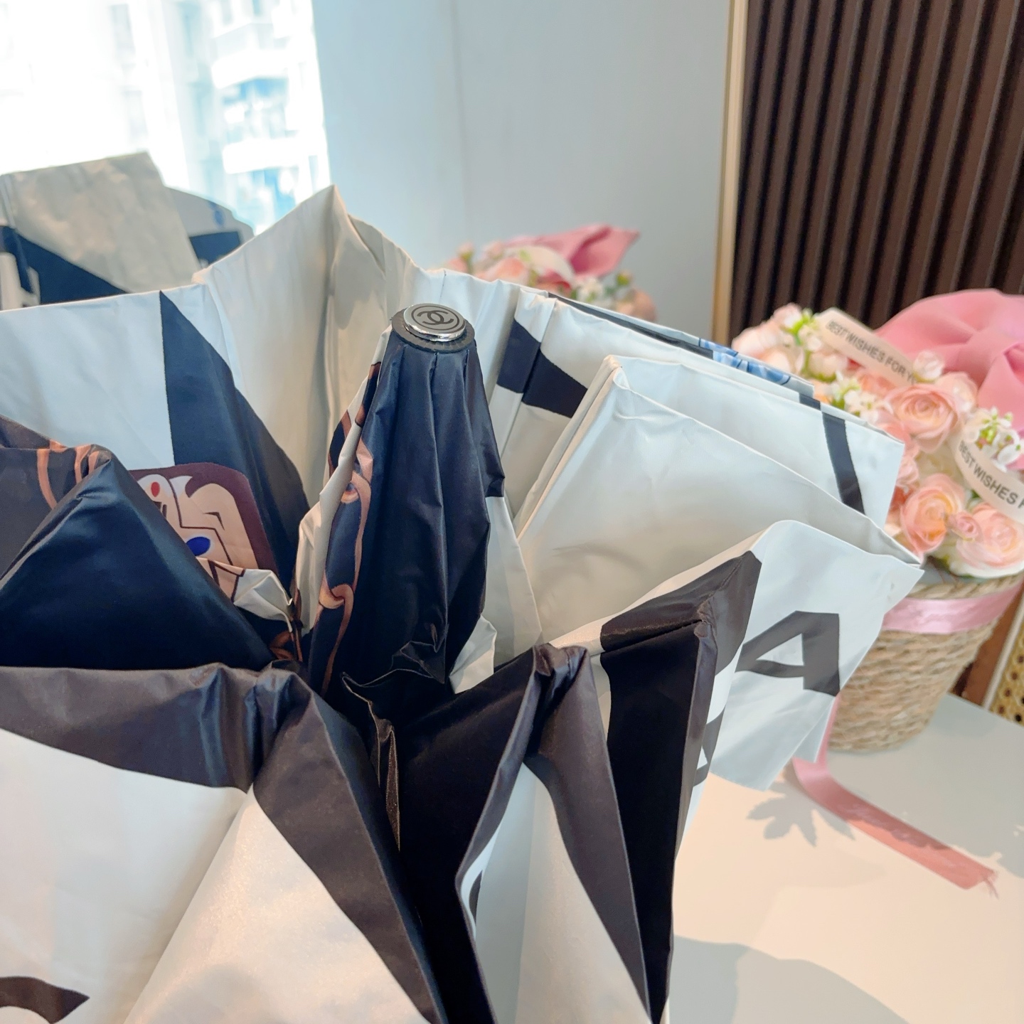  CHANEL（香奈儿）coco三折自动折叠晴雨伞 选用台湾进口UV防紫外线伞布 原单代工级品质  