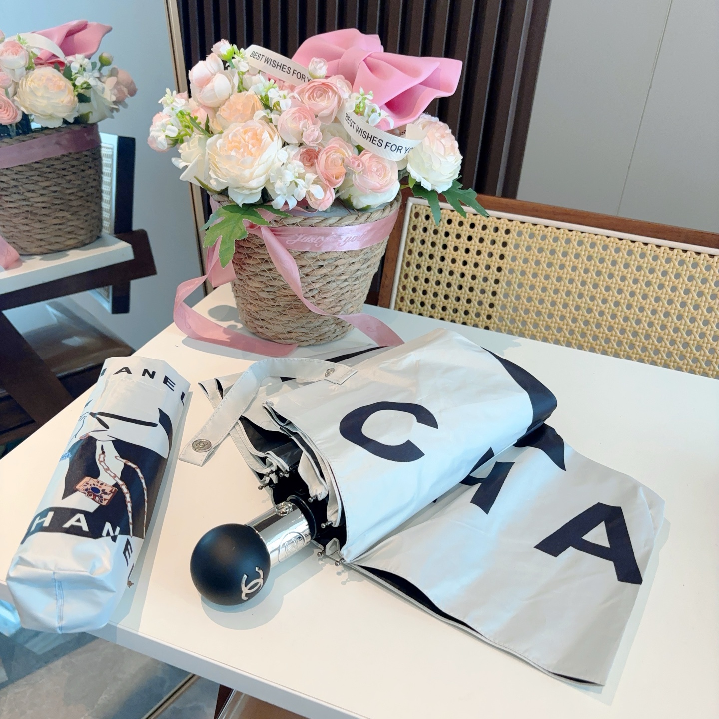  CHANEL（香奈儿）coco三折自动折叠晴雨伞 选用台湾进口UV防紫外线伞布 原单代工级品质  