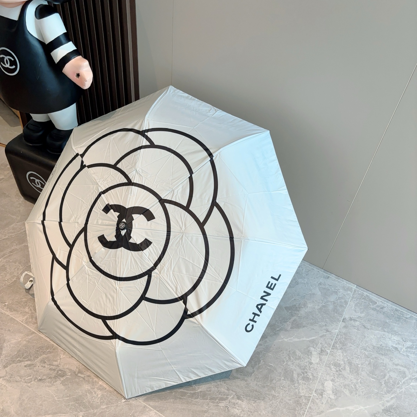  CHANEL（香奈儿）三折自动折叠晴雨伞 选用台湾进口UV防紫外线伞布 原单代工级品质  
