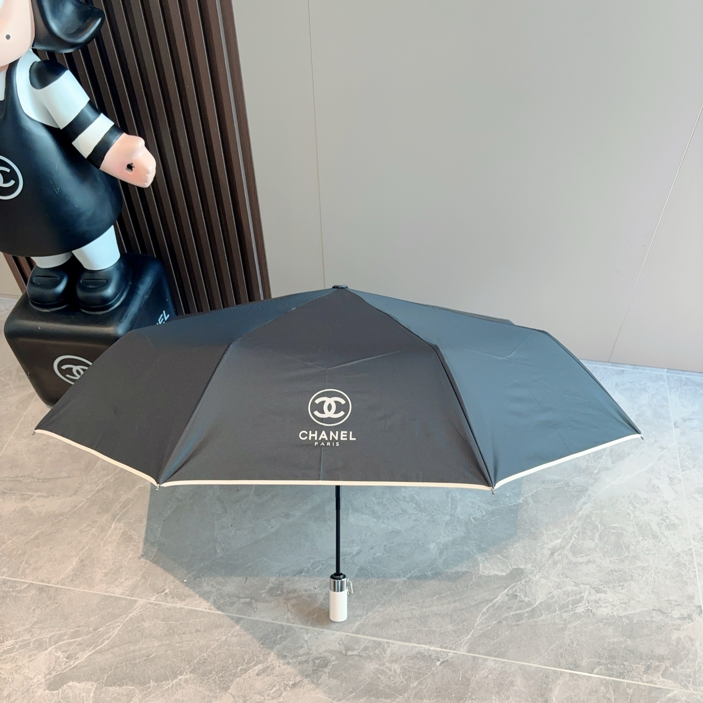  CHANEL（香奈儿）三折自动折叠晴雨伞 选用台湾进口UV防紫外线伞布 原单代工级品质  