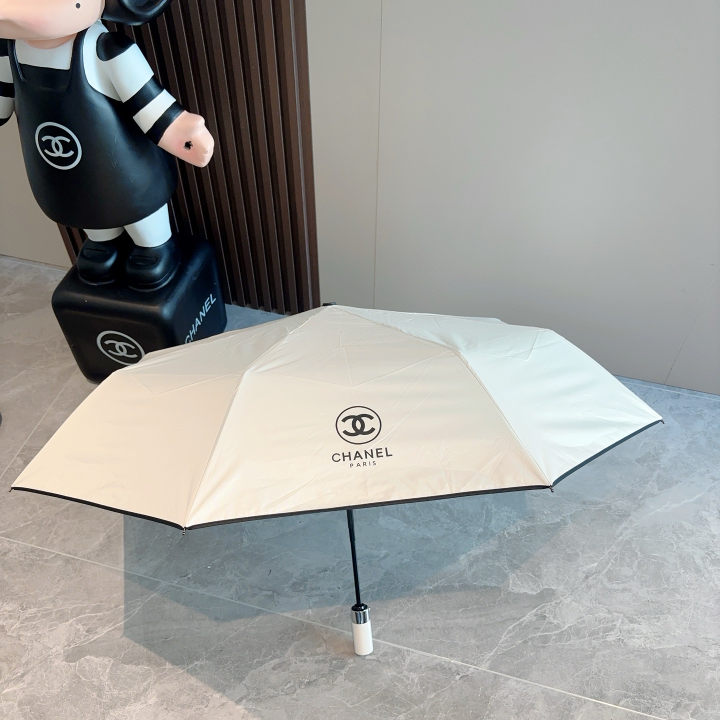  CHANEL（香奈儿）三折自动折叠晴雨伞 选用台湾进口UV防紫外线伞布 原单代工级品质  