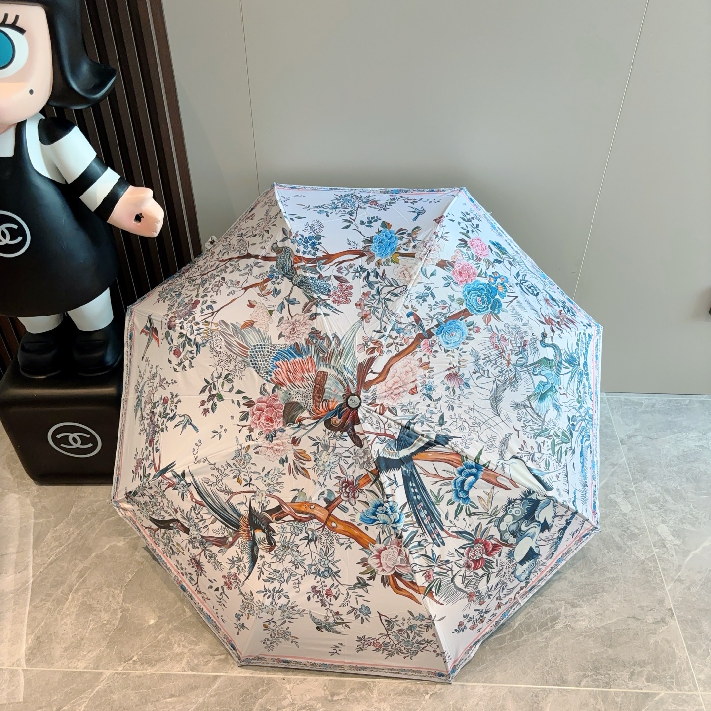  DIOR（迪奥）三折自动折叠晴雨伞  时尚原单代工品质 细节精致 看得见的品质 打破一成不变 色泽纯正