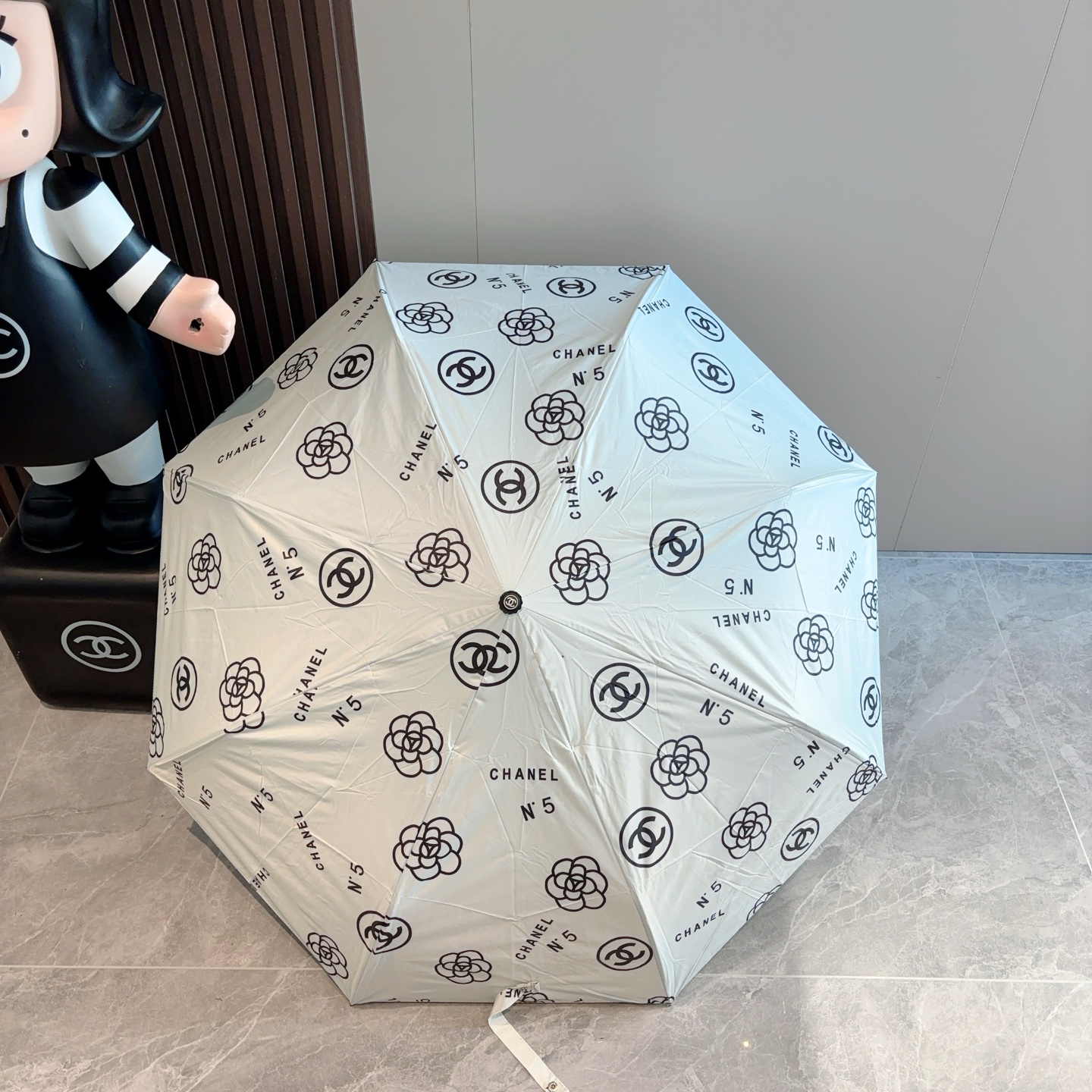  CHANEL（香奈儿）三折自动折叠晴雨伞 选用台湾进口UV防紫外线伞布 原单代工级品质  