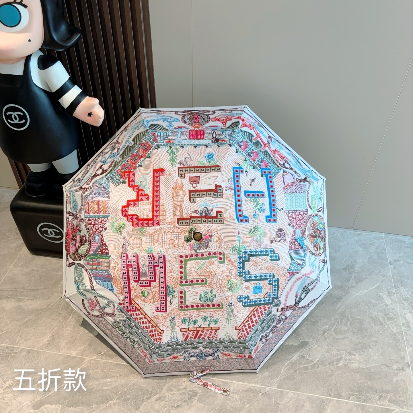 HERMÈS (爱马仕)新款 五折伞 热卖款 时尚指数爆表 不论晴天雨天使用都相得益彰 拥有它感受风从身