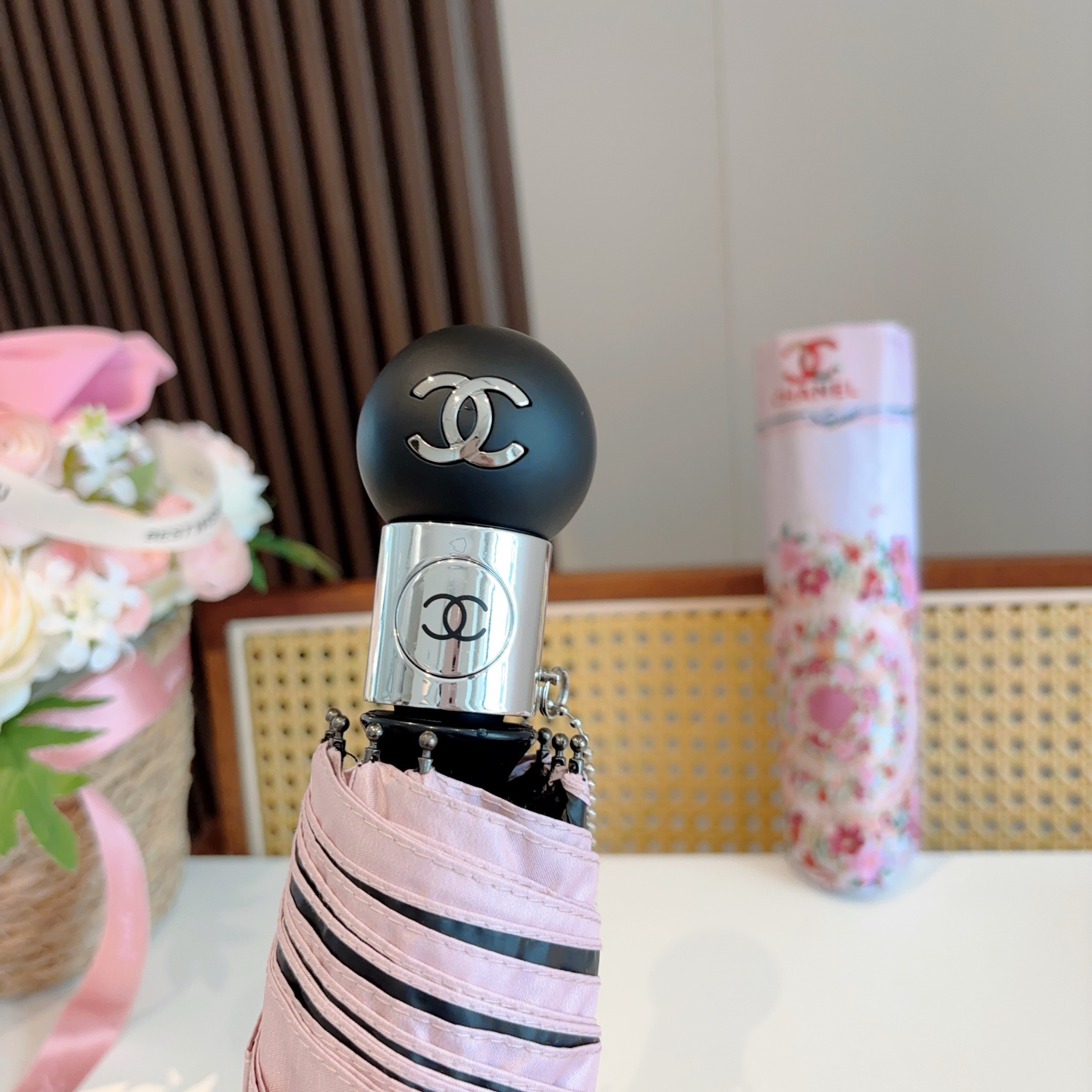  CHANEL（香奈儿）三折自动折叠晴雨伞 选用台湾进口UV防紫外线伞布 原单代工级品质  