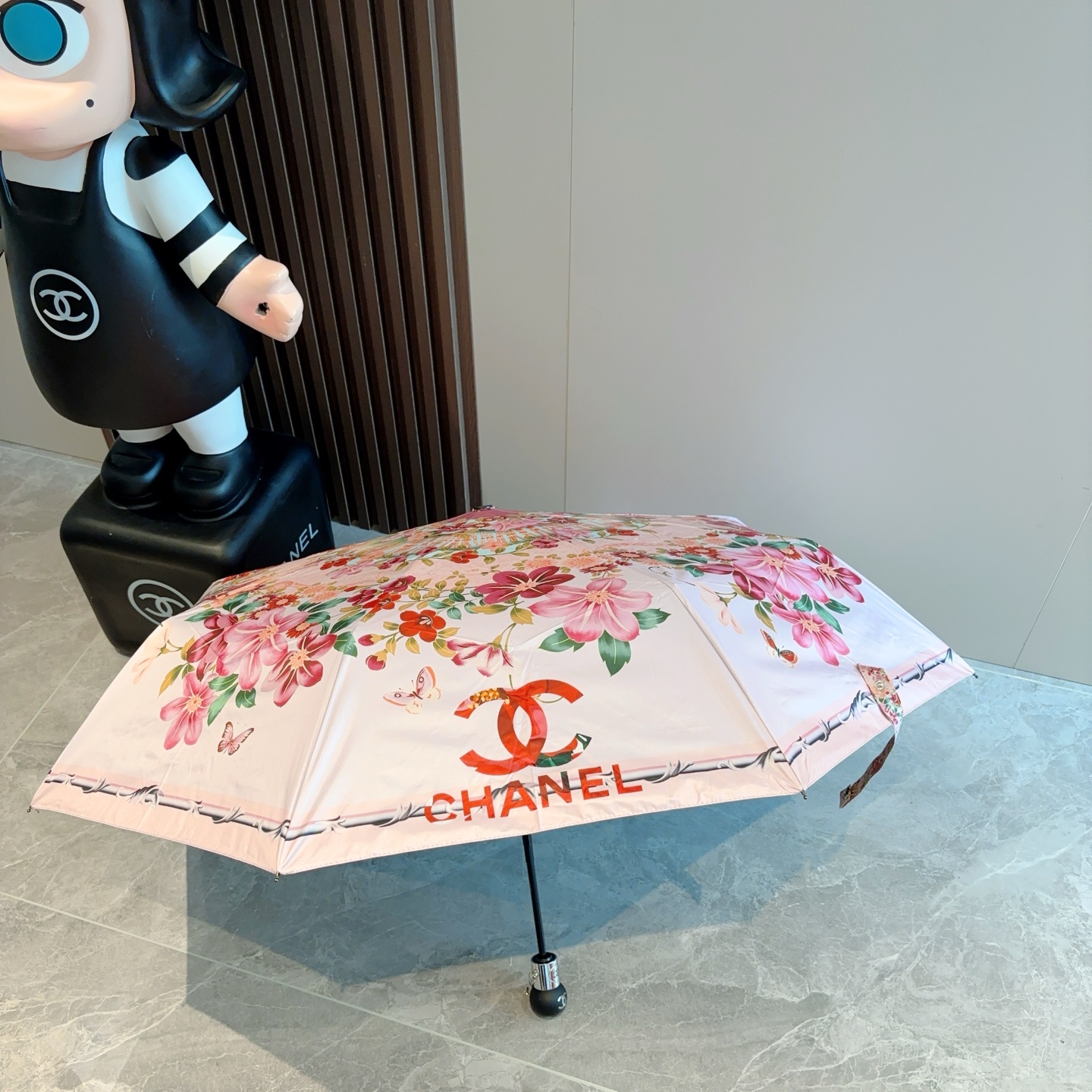  CHANEL（香奈儿）三折自动折叠晴雨伞 选用台湾进口UV防紫外线伞布 原单代工级品质  