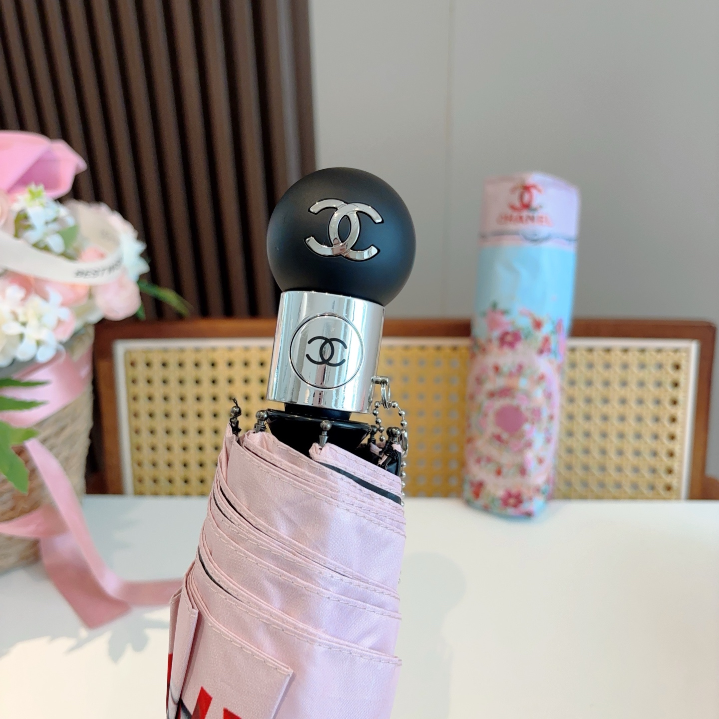  CHANEL（香奈儿）三折自动折叠晴雨伞 选用台湾进口UV防紫外线伞布 原单代工级品质  