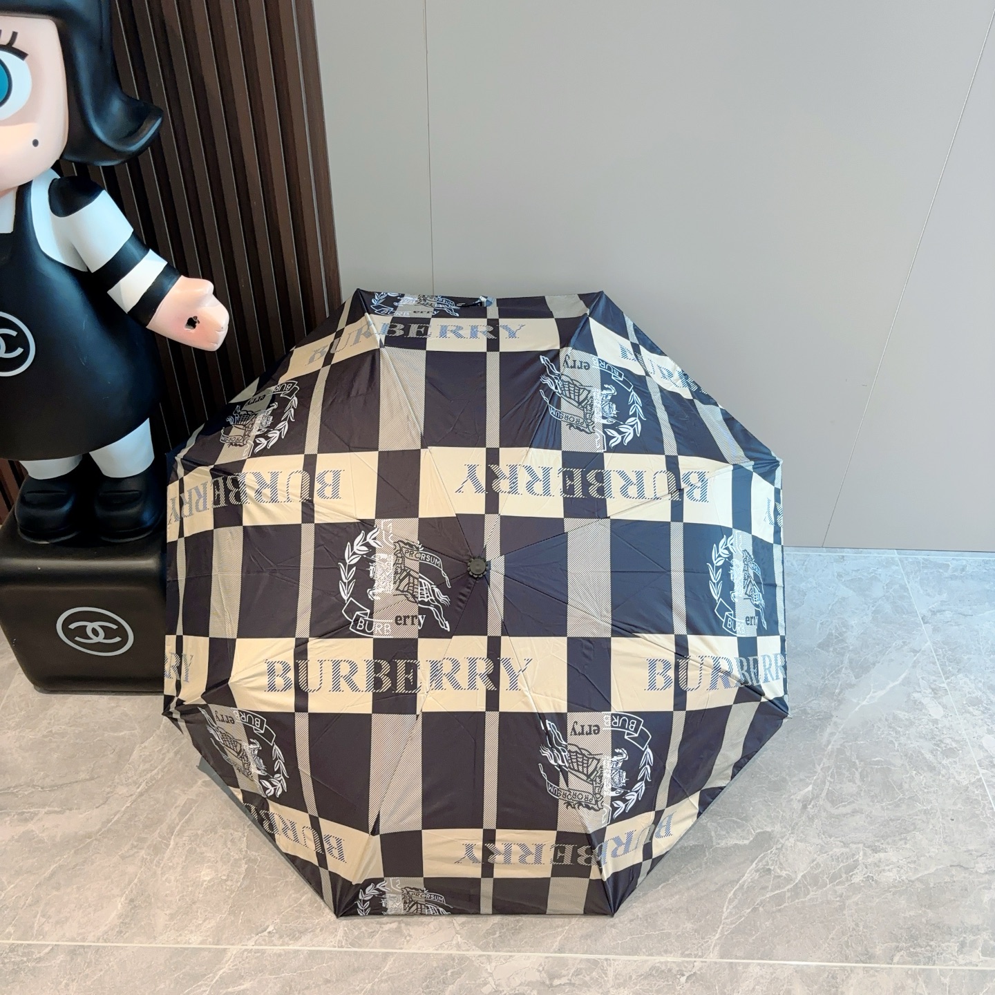  BURBERRY（巴宝莉） 三折自动折叠晴雨伞 年度巅峰之作 经典 高雅 时髦 这就是被称为英国BUR