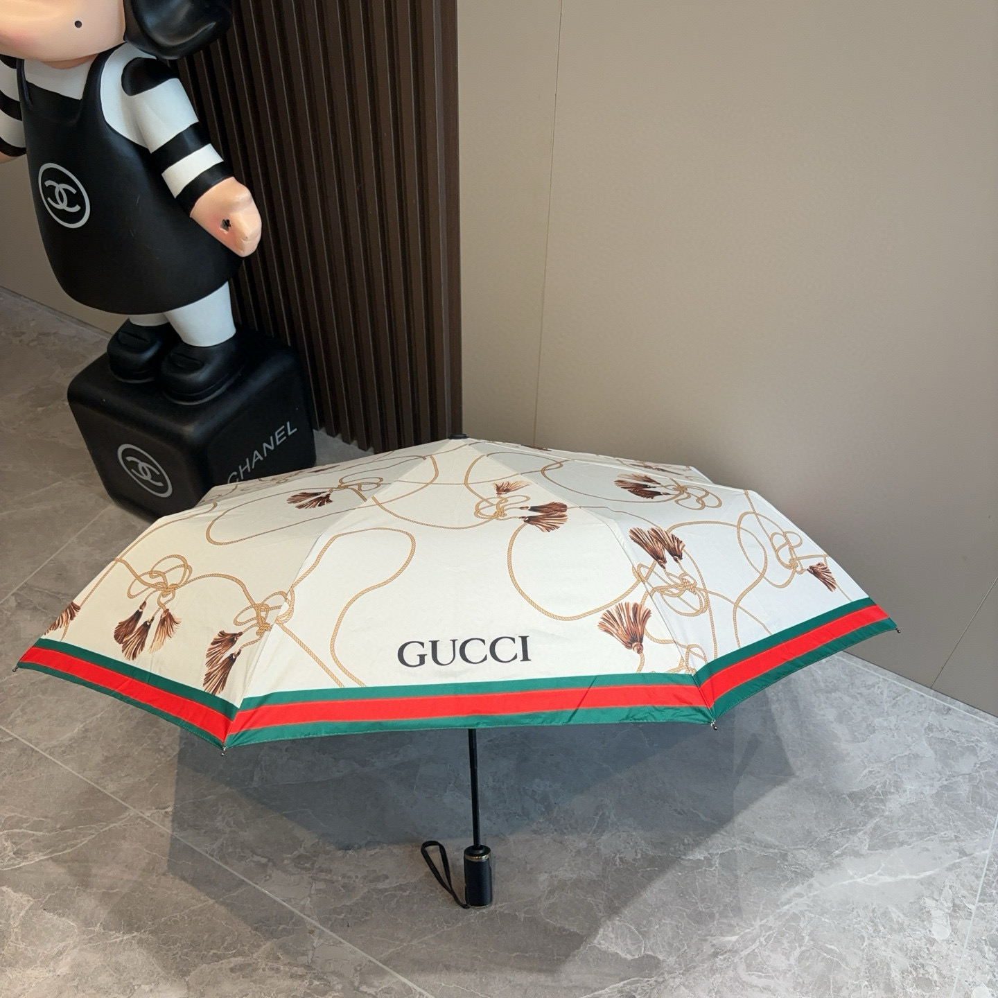 GUCCI（古奇）新款  三折自动折叠晴雨伞 选用台湾进口UV防紫外线伞布 原单代工级品质  🌹