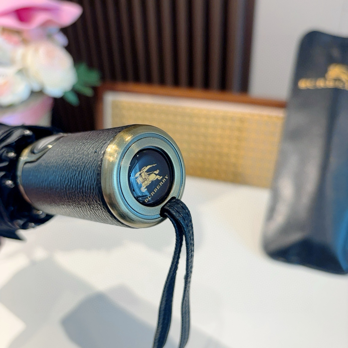 BURBERRY（巴宝莉） 三折自动折叠晴雨伞 年度巅峰之作 经典 高雅 时髦 这就是被称为英国BUR
