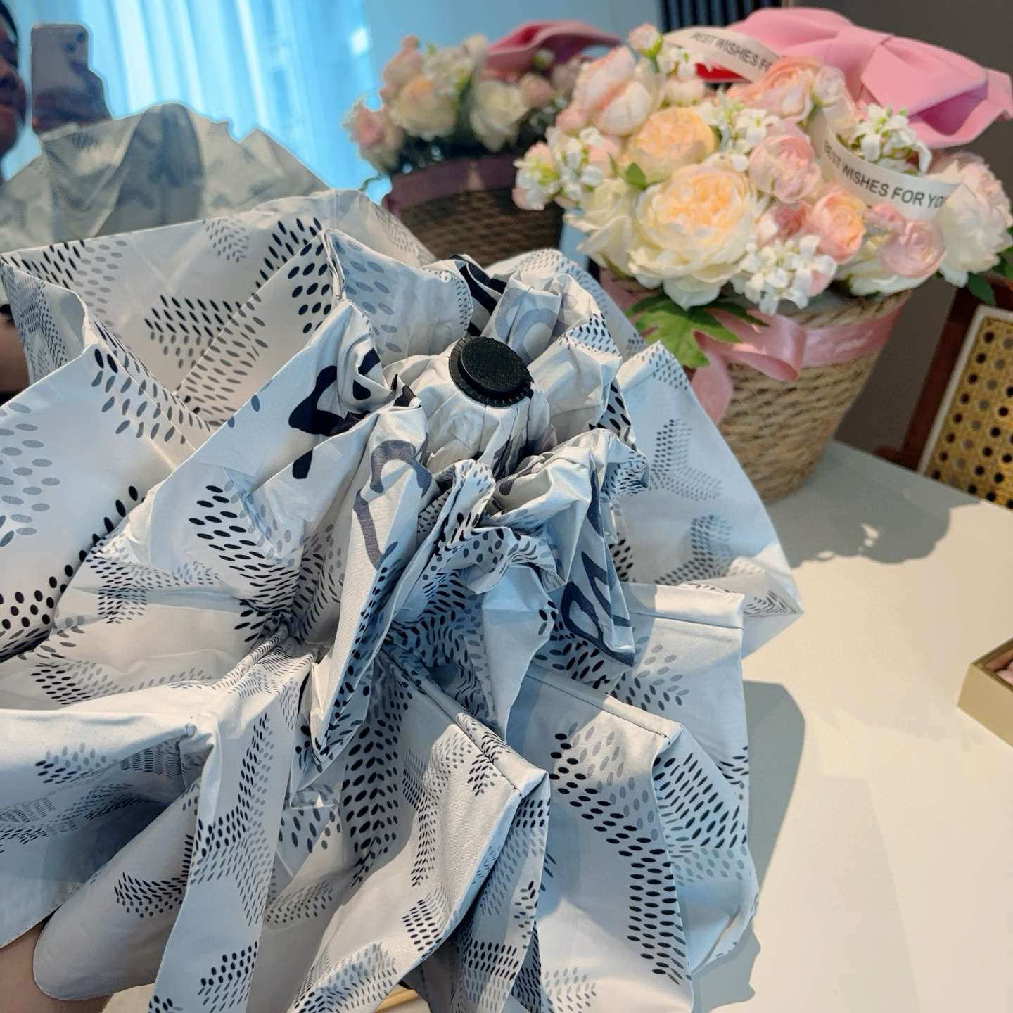 Goyard戈雅 2025新款 五折手开口袋伞 热卖款 时尚指数爆表 不论晴天雨天使用都相得益彰 拥有它