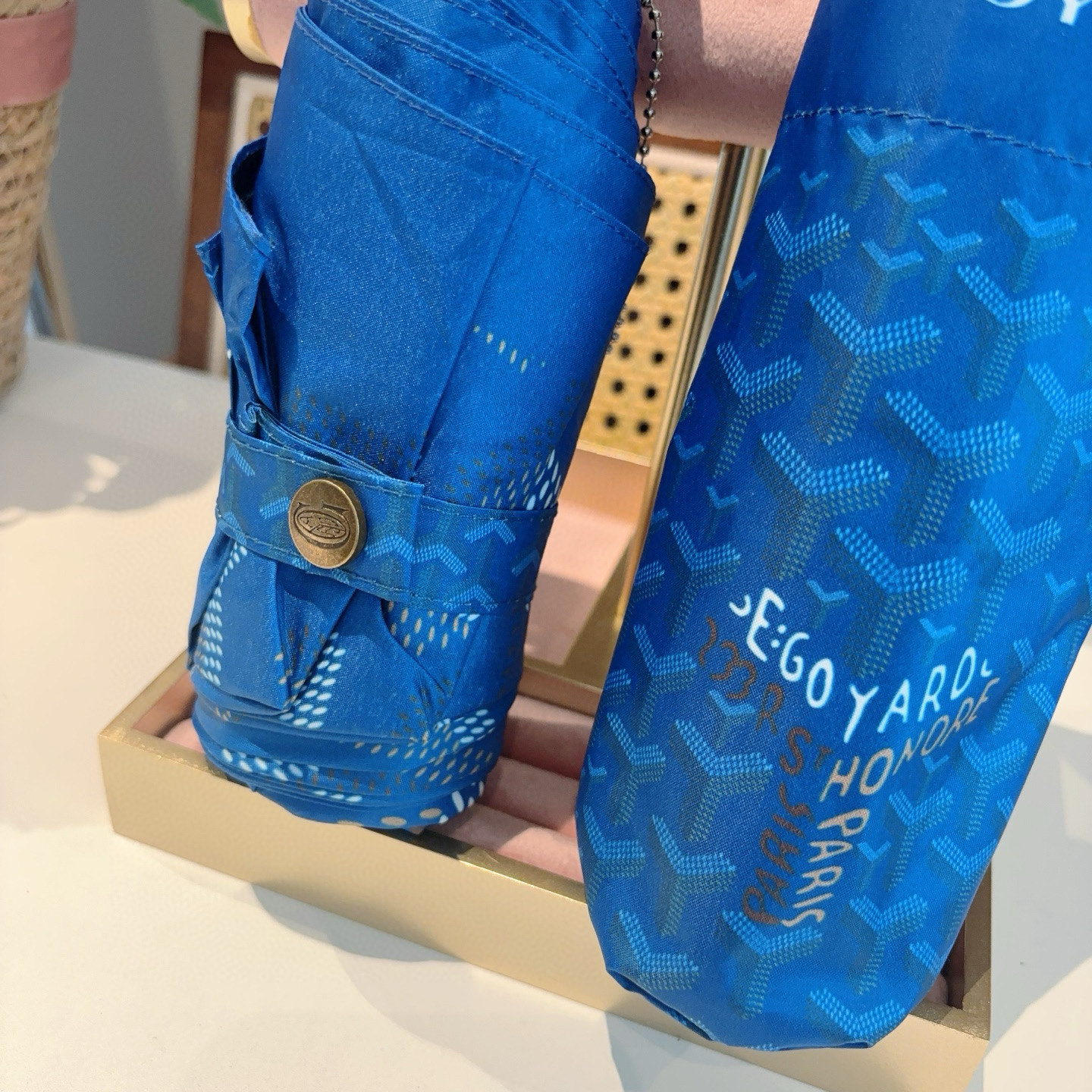 Goyard戈雅 2025新款 五折手开口袋伞 热卖款 时尚指数爆表 不论晴天雨天使用都相得益彰 拥有它