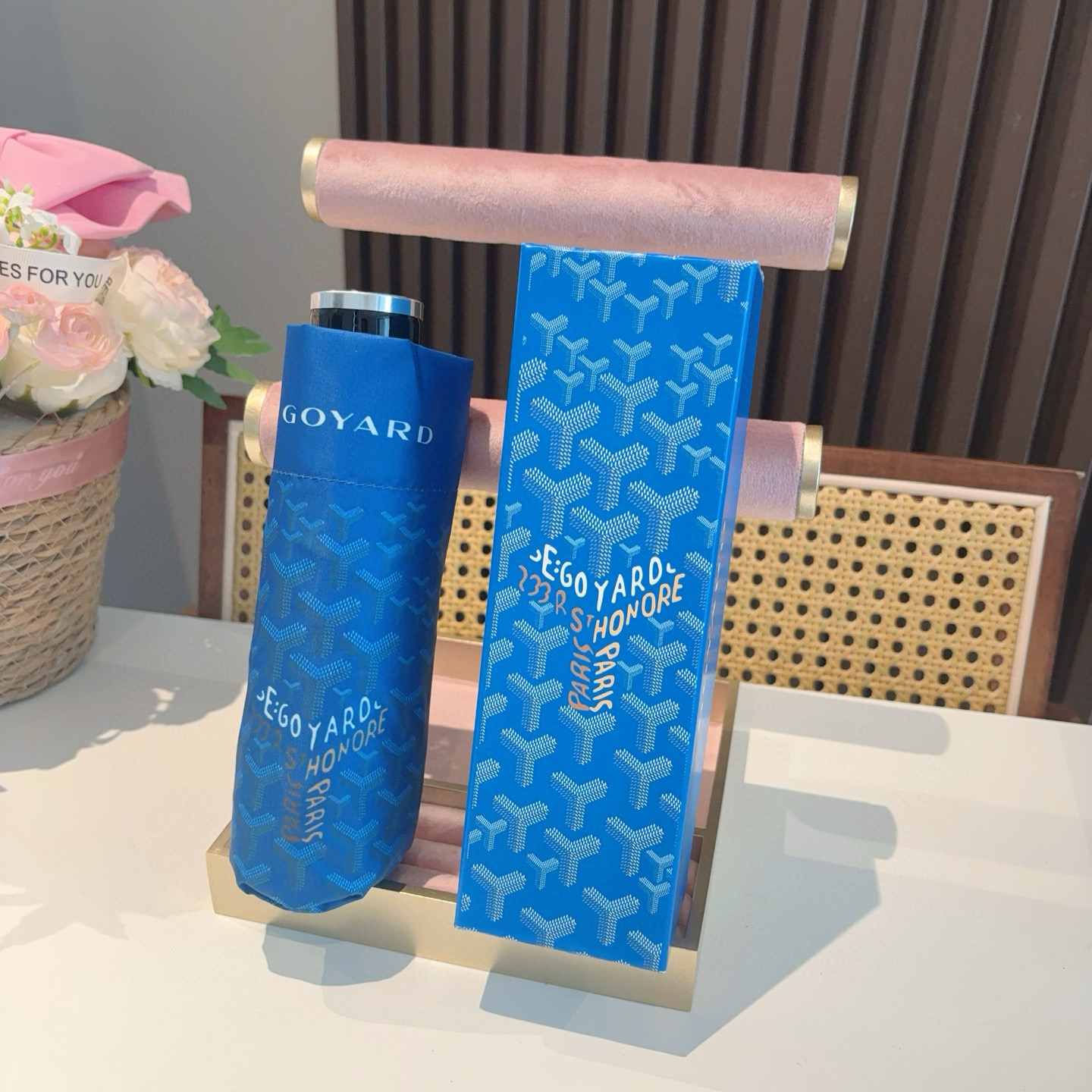 Goyard戈雅 2025新款 五折手开口袋伞 热卖款 时尚指数爆表 不论晴天雨天使用都相得益彰 拥有它