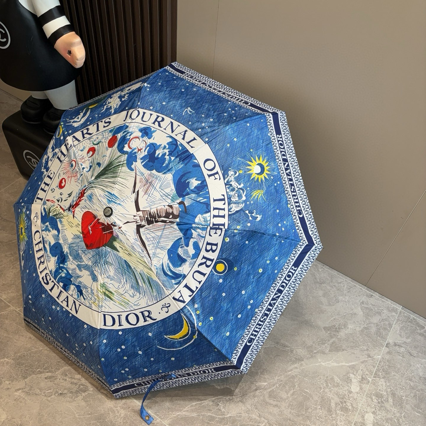  DIOR（迪奥） 星空 三折自动折叠晴雨伞  时尚原单代工品质 细节精致 看得见的品质 打破一成不变 