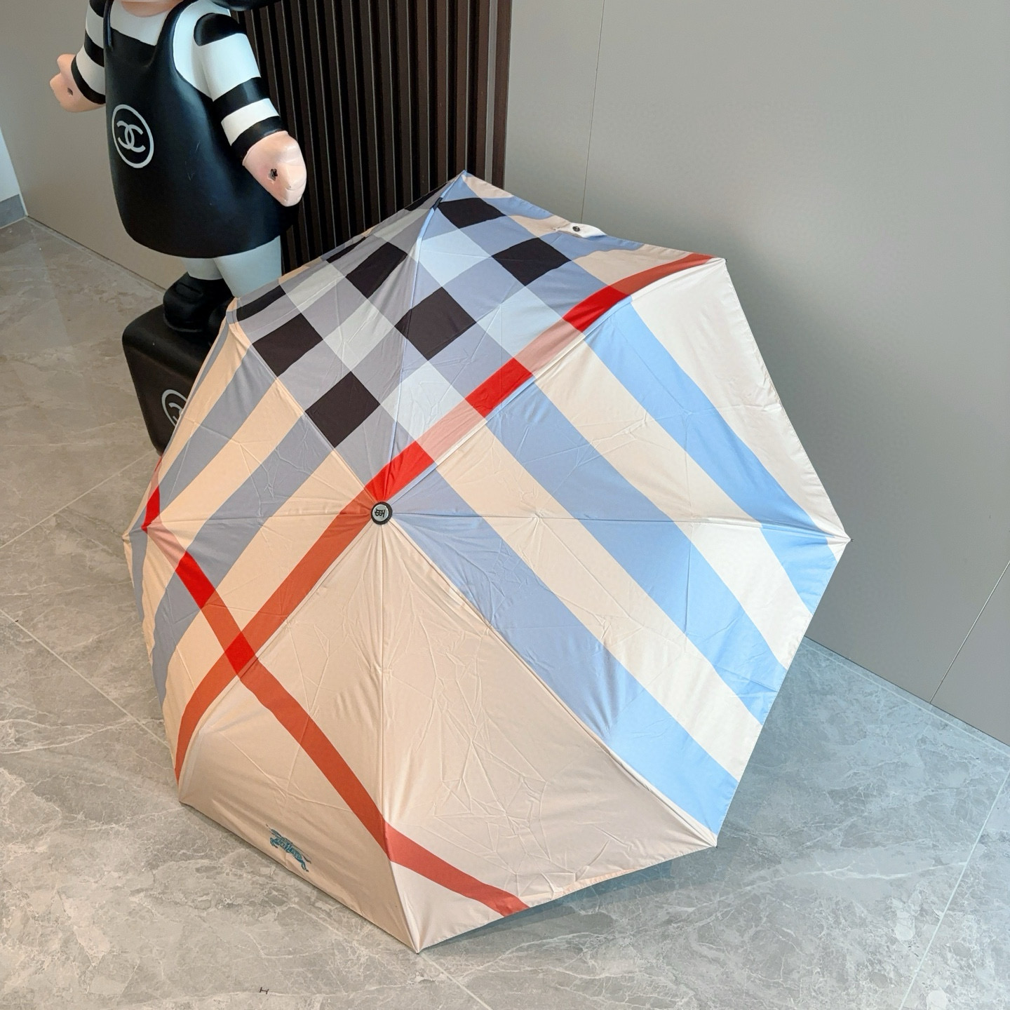  BURBERRY（巴宝莉） 三折自动折叠晴雨伞 年度巅峰之作 经典 高雅 时髦 这就是被称为英国BUR