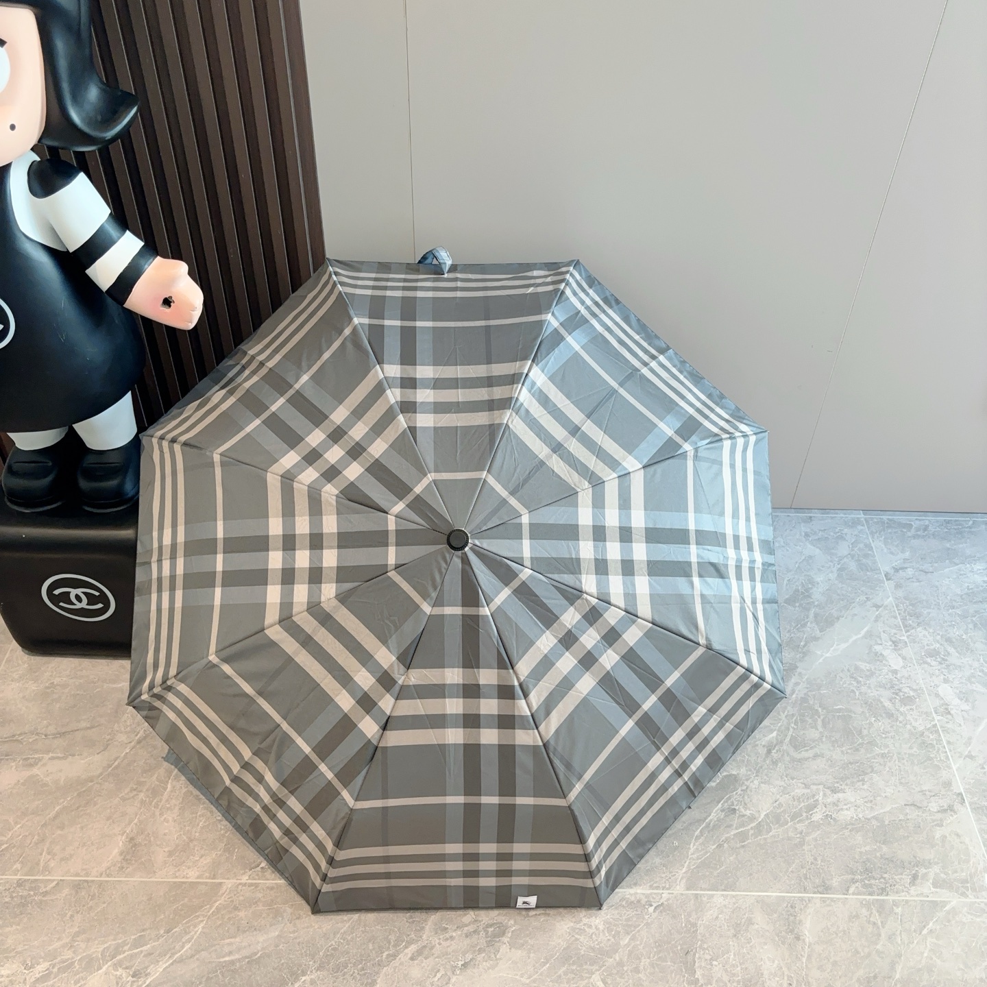  BURBERRY（巴宝莉） 三折自动折叠晴雨伞 年度巅峰之作 经典 高雅 时髦 这就是被称为英国BUR