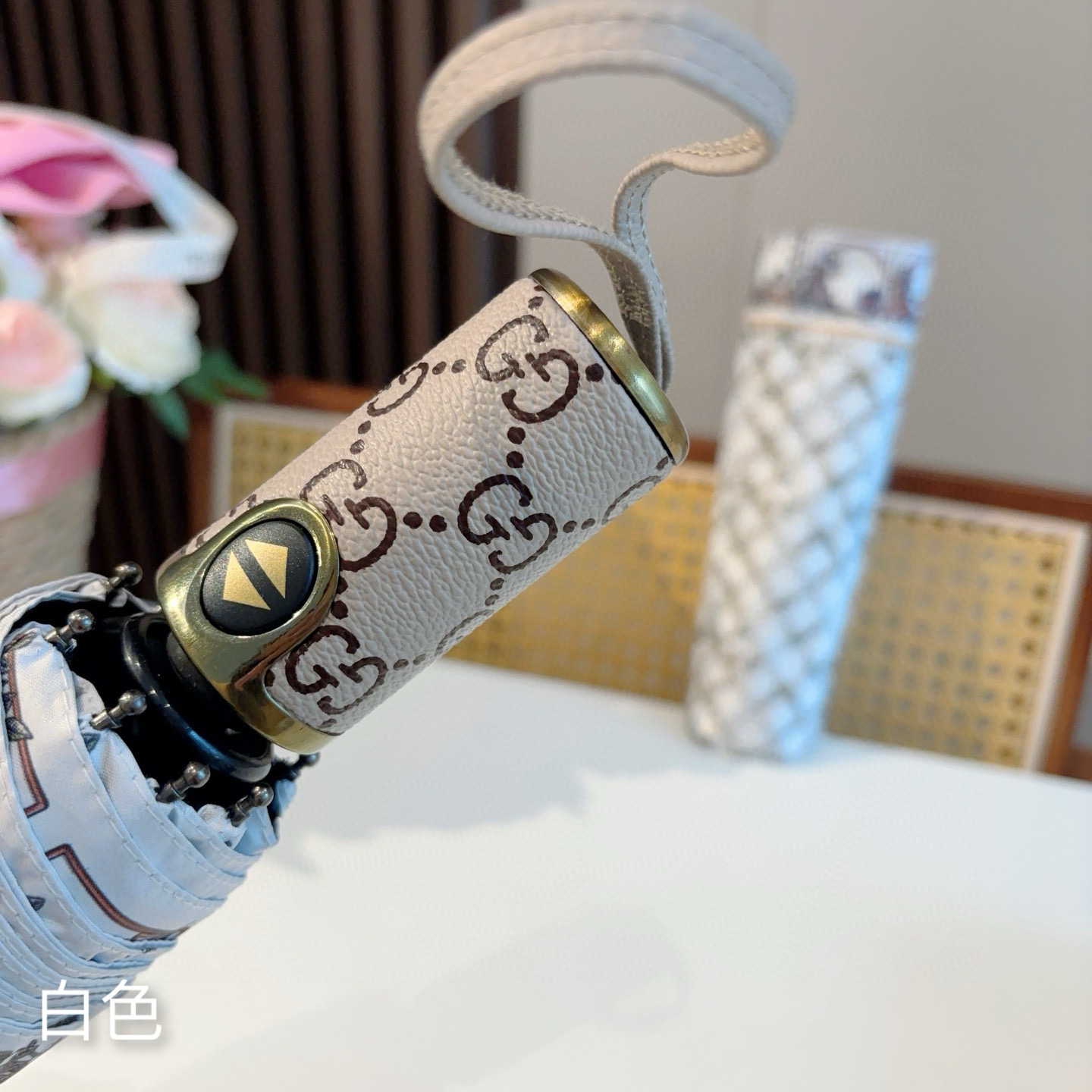  GUCCI古奇 三折自动折叠晴雨伞  时尚原单代工品质 细节精致 看得见的品质 打破一成不变 色泽纯正